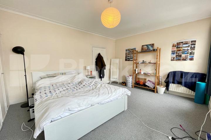 Triplex period house offering 1430 Sq. Ft. of living & entertaining space Khyber Road, Clapham Junction